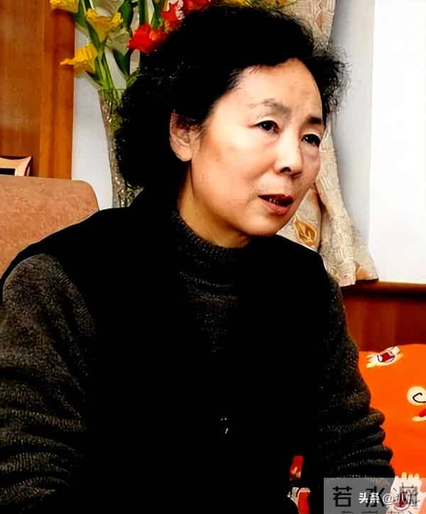 “王芳”刘尚娴：因参演《英雄儿女》爆红，如今83岁的她生活幸福