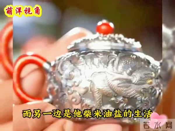 原来海哈金喜离开李亚鹏从来都不是金钱而是疲惫不堪时有个依靠