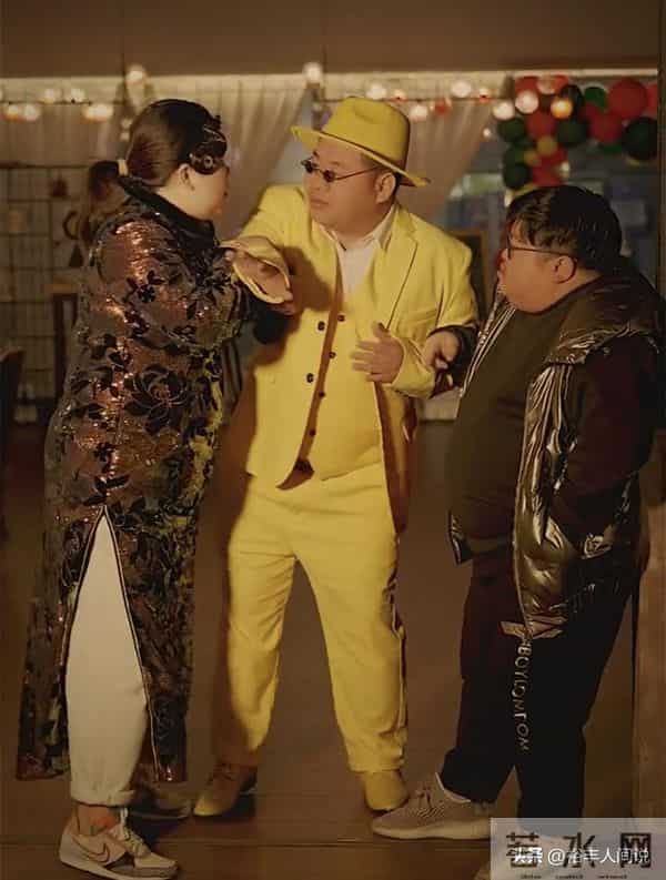 知名网红“阿呆”官宣生子,妻子小其11岁,有脑梗史仍坚持生育