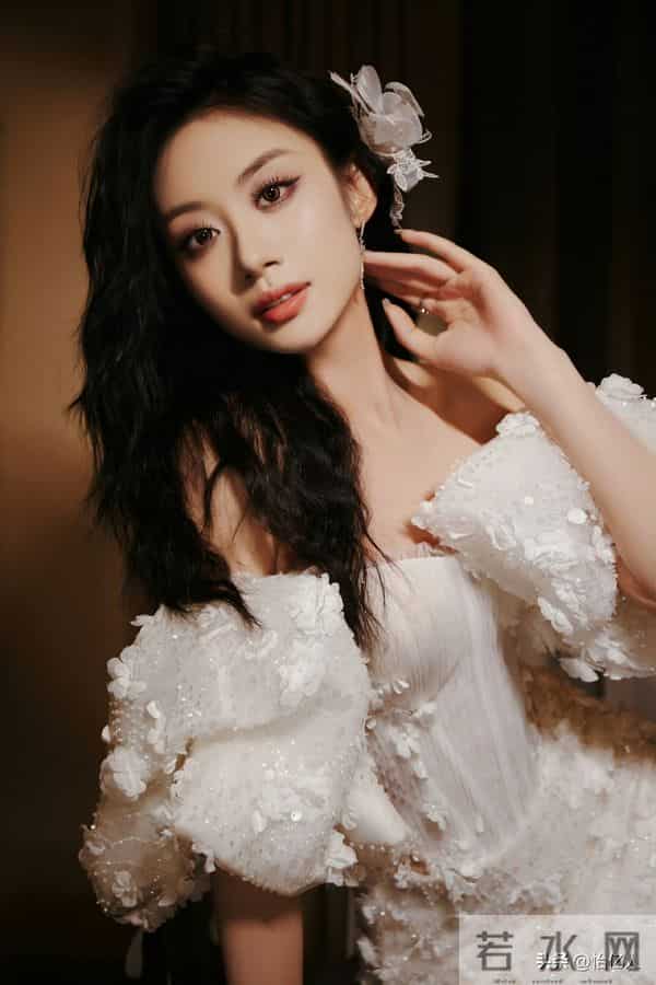 伍珂玥——美图写真欣赏