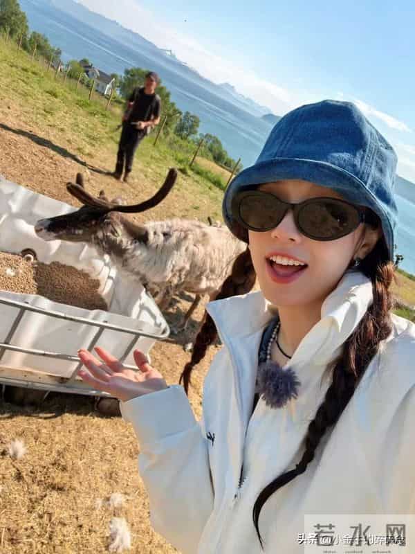 《花少》挪威穿搭合集,来看看明星们秋冬出游穿搭