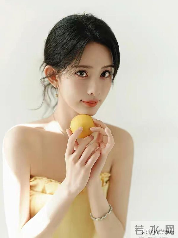 黑裙·红唇·冰淇淋|孟子义,高清壁纸大放送