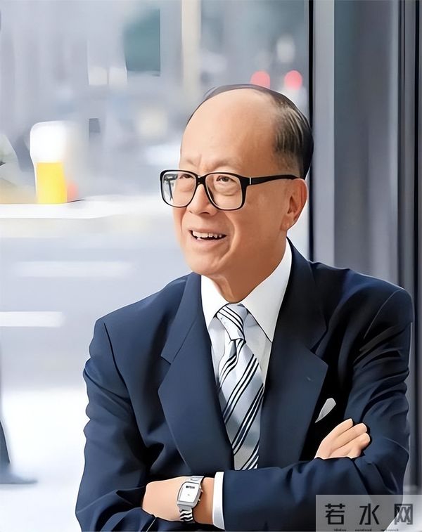 看到霍震霆担任火炬手后,才终于明白,为什么李嘉诚不被人待见