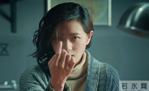 她被导演纠缠,对方示爱七次未果,后被雪藏,43岁靠实力重返巅峰