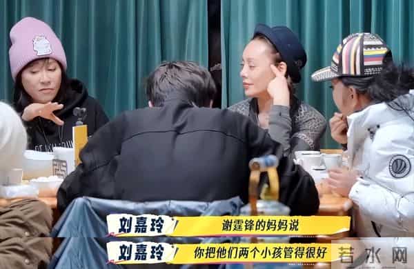 狐狸尾巴藏不住,王菲两位闺蜜 "倒戈",张柏芝从不像表面那么简单