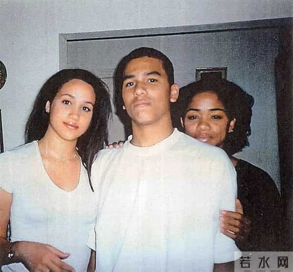 嫁进王室7年,梅根重返好莱坞演戏,哈里非常支持她的决定