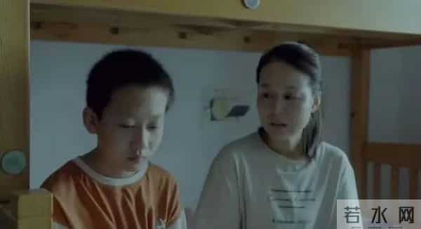 杀夫坐牢16年,惨遭亲儿子记恨,出狱后她以素人身份拿下国际影后