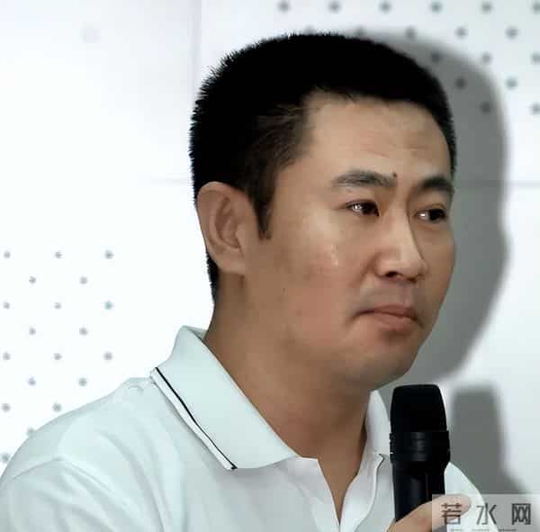 央视主持人赵赫：工作34年不买房 退休6个月后去世，遗言让人泪目