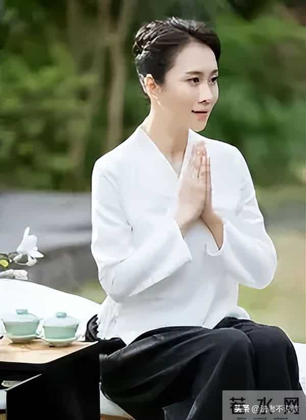 温峥嵘:隐婚生子二十年,老公不是何政军,与姚刚也很清白