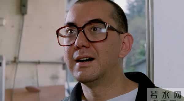 劣迹演员黄秋生出逃台湾被骗，曾坐拥千万豪宅，今穷困潦倒没人管