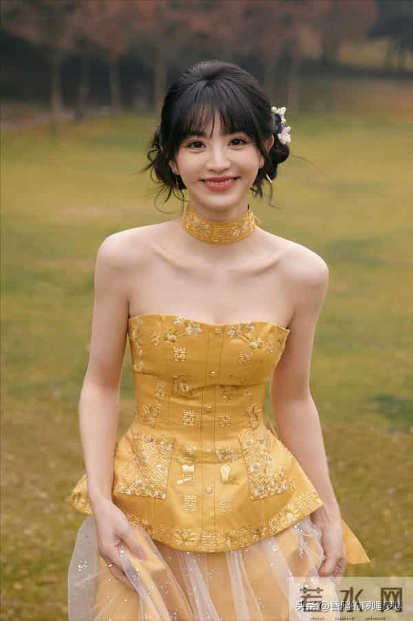 甜妹天花板 vs 四千年美女!田曦薇鞠婧祎谁更受网友喜欢?