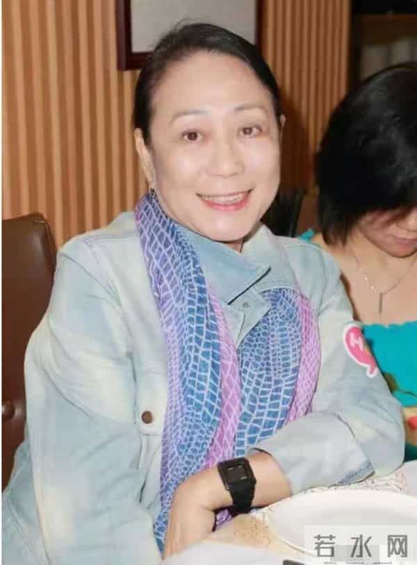 TVB老戏骨罕见露面，因不想当“小三”，拒绝嫁入豪门，至今未婚