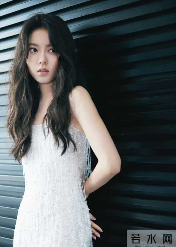 赵今麦 吊带短裙