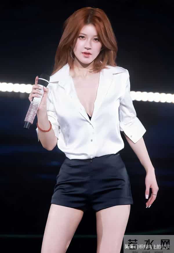 赵露思最新成都生日会|神颜+顶级穿搭