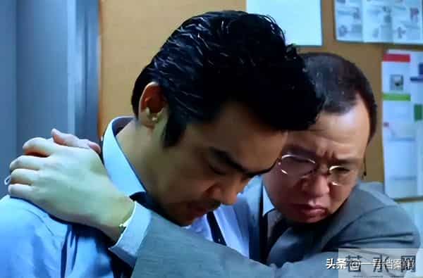 不查不知道!难怪连央媒都发文悼念,许绍雄的家世藏得这么深