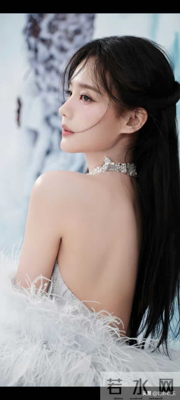 李一桐高清性感写真来啦!