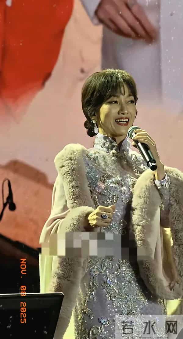 赵雅芝能不能不要出来吓人了高清镜头下手臂青筋暴出又干瘪无美感