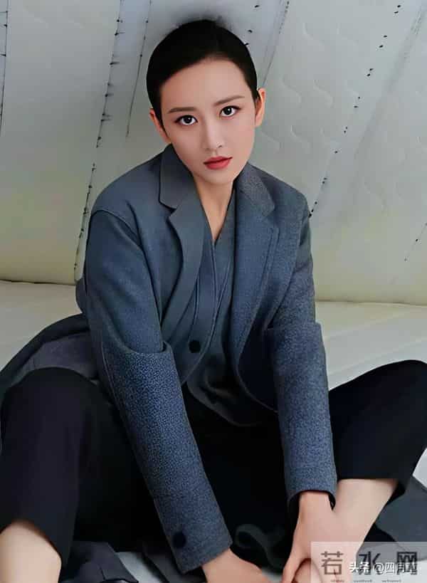 王鸥"清纯可人美丽动人 "女神范十足 "最美女明星 "