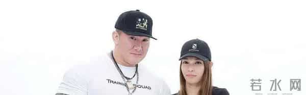 馆长陈之汉和李依芯的爱情故事