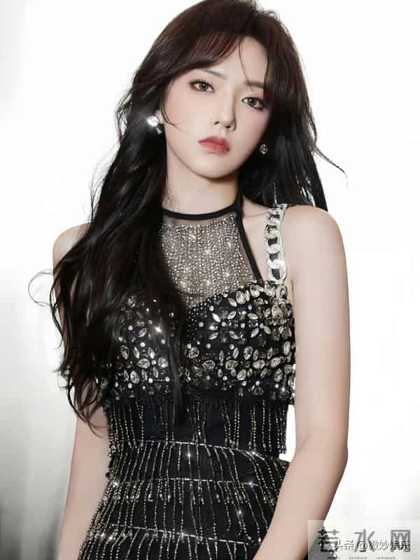 程潇|贵气慵懒时尚千金大小姐~