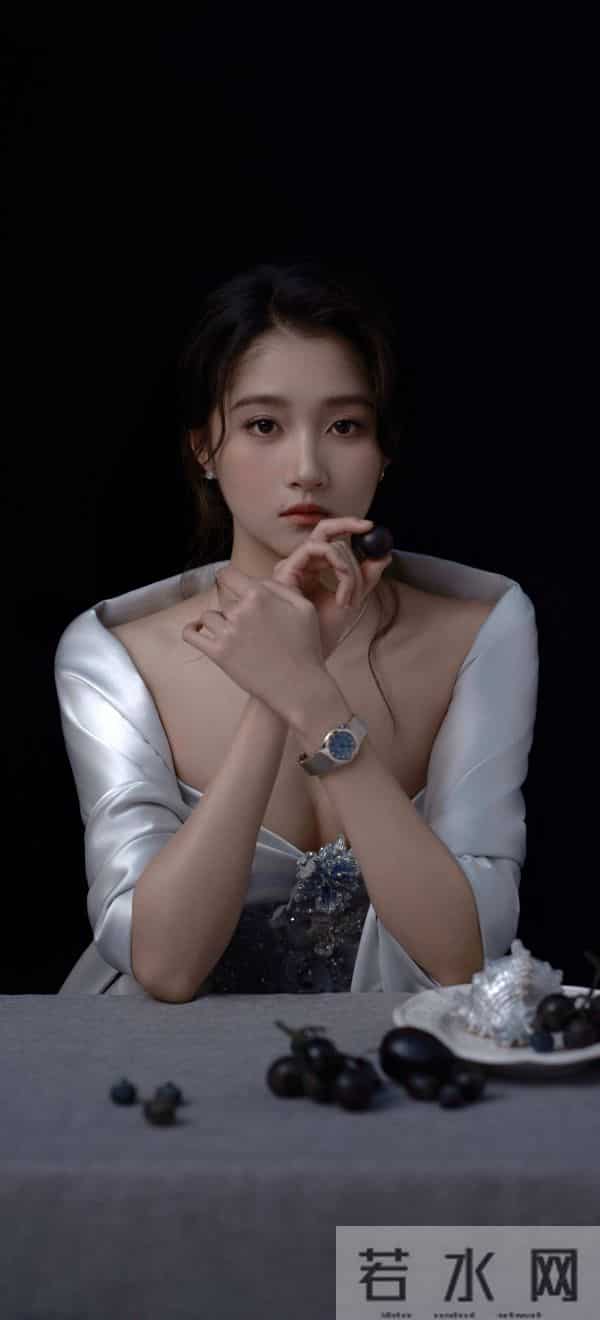 美女壁纸第1254期—关晓彤