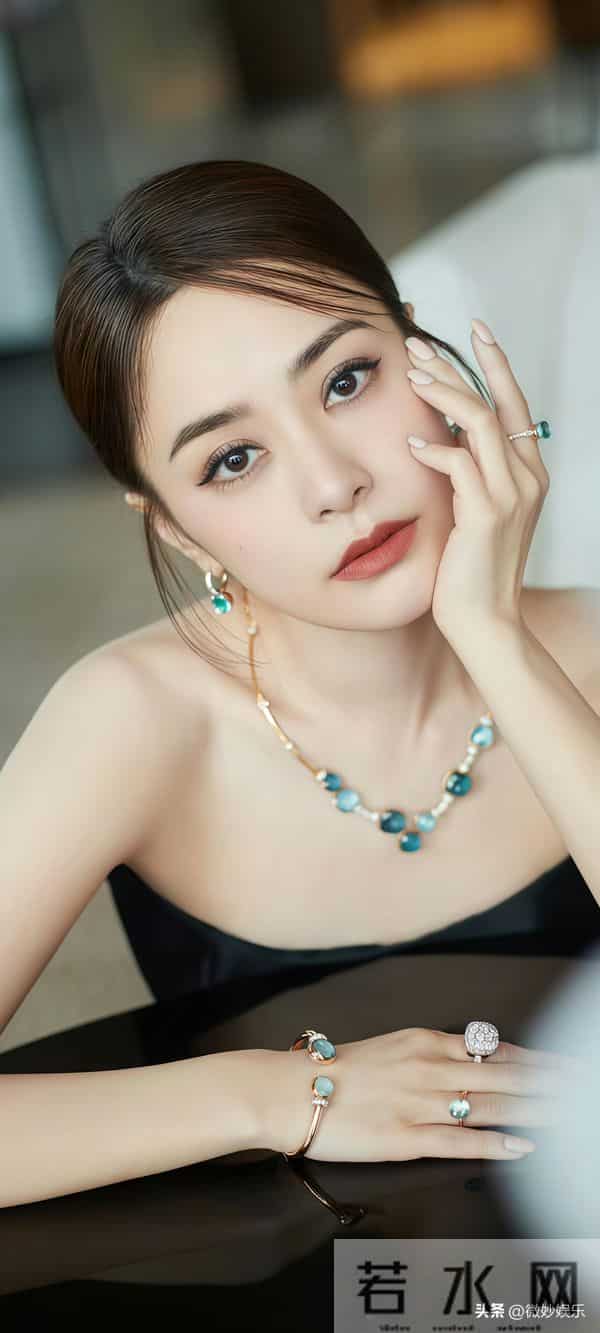 钟欣潼高清性感写真来啦！