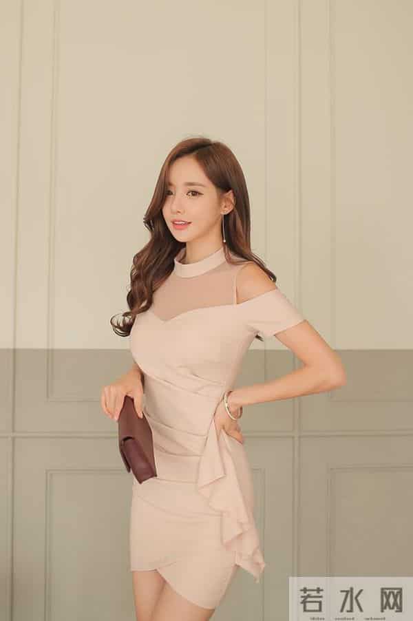 孙允珠 粉纱晚樱韵律中袖连衣裙