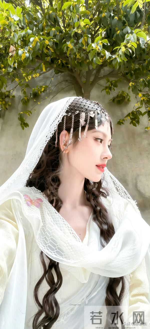 鞠婧祎这组造型美成仙女啦!