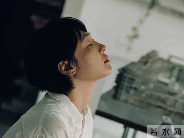 40岁王传君东京封帝：40分钟戏征服评委，一场风波照见演艺圈生态