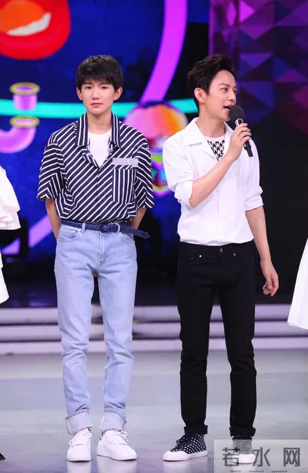 一场生日，戳穿25岁王源江湖地位，易烊千玺确实一个字都没说错