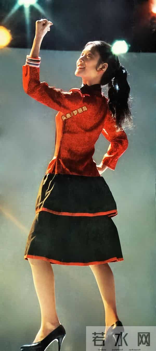 1986年明星时装挂历 时装电影《黑蜻蜓》《模特之死》吴海燕 陈烨 等