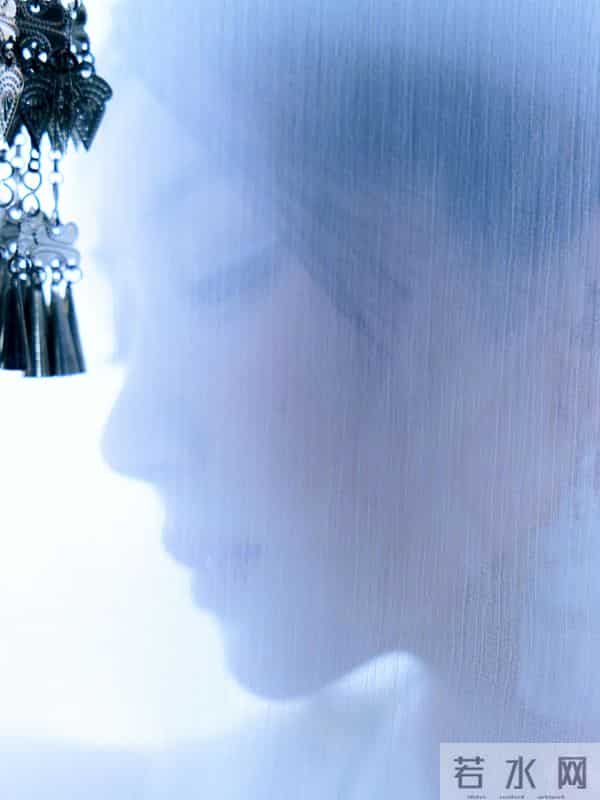 毛晓彤｜苗绣白月光，看大山深处，最美绣娘如何编织梦想！