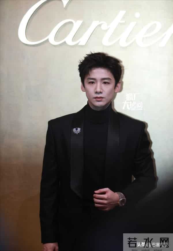 北京这一夜，巩俐雍容华贵，那英变得好时髦，郭晶晶低调地赢了