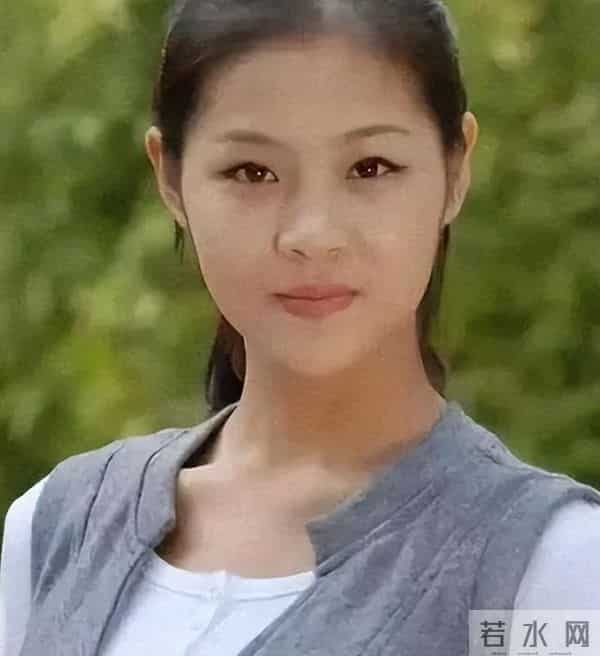 官宣恋情不到2年,看到森林北的照片,才明白章子怡输的不冤