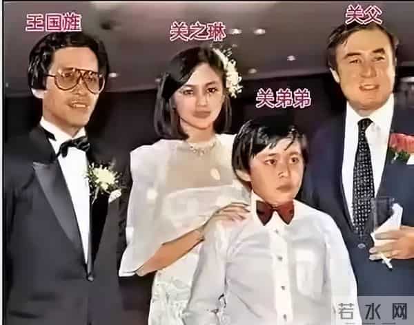 住着上亿豪宅,却无儿无女依靠弟弟养老,63岁的关之琳后悔过吗?