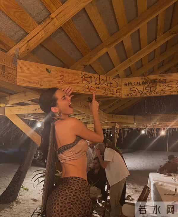 三十岁的肯豆，不要端庄，只要燃烧！