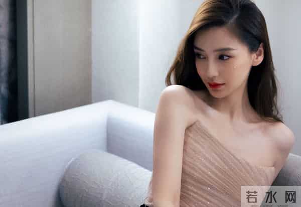 离的离,散的散!反倒是被嘲38岁还“没人要”的她,活得最潇洒