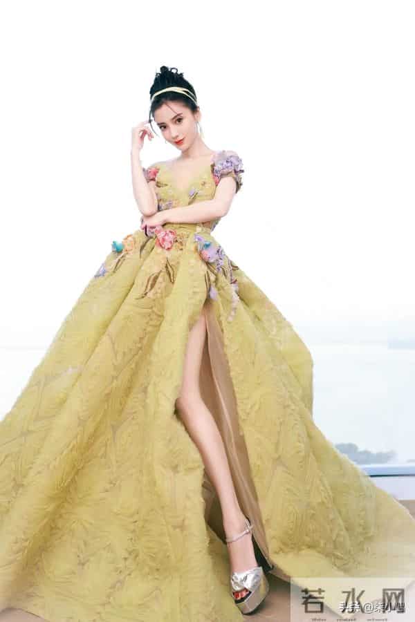 Angelababy|抛开别的不说,颜值和身材这一块还是真的能打。