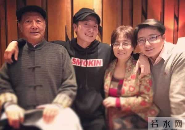 香港知名男星女儿终露面！基因强劲酷似爸爸，已准备好与妻入产房