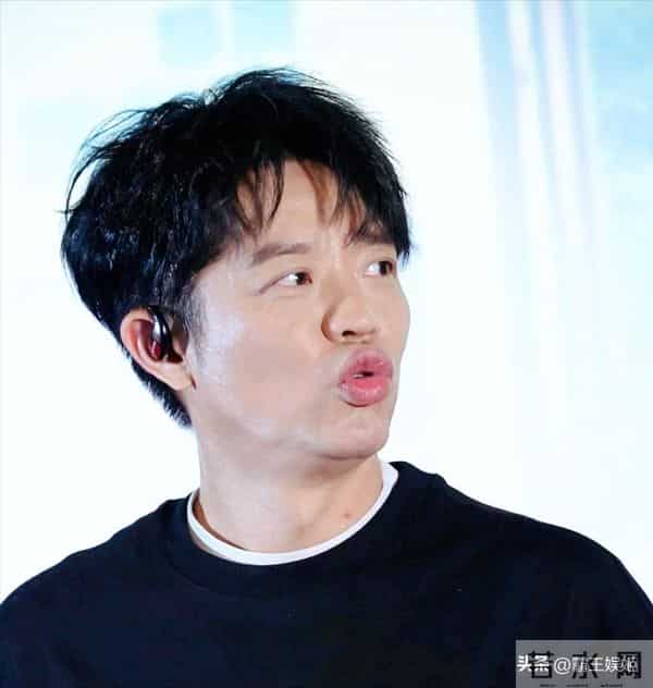 “消失”5个月后，45岁玲花刚传喜讯就落空，曾毅始终保持沉默