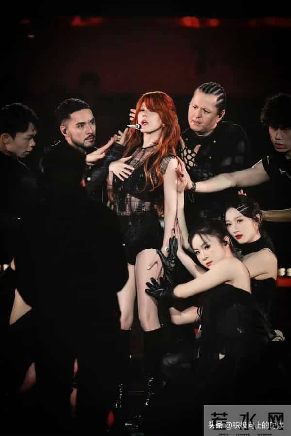 赵露思最新成都生日会|神颜+顶级穿搭