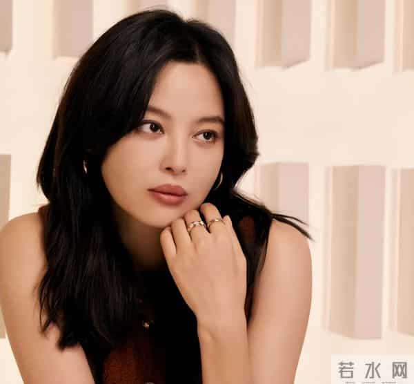 开撕了！郝蕾嘲讽辛芷蕾影后得来不光彩，辛芷蕾六连问回怼