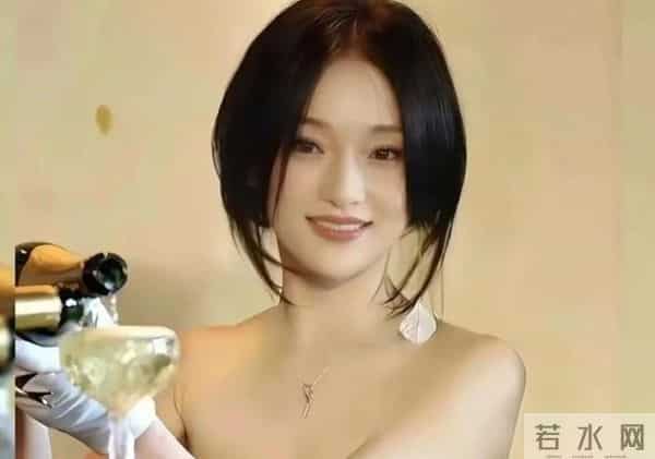 花无百日红!51岁头发花白的周迅,如今的“下场”怪不了别人