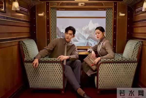 看看辛芷蕾和张颂文及冯绍峰的座驾，你就知道张颂文有多么节俭了