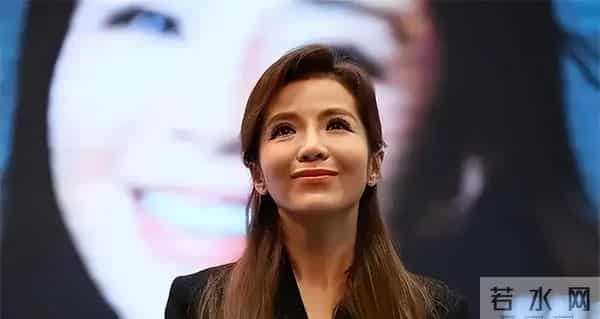 “央视一姐”朱迅的落寞，是整个主持界的悲哀，令人惋惜不已