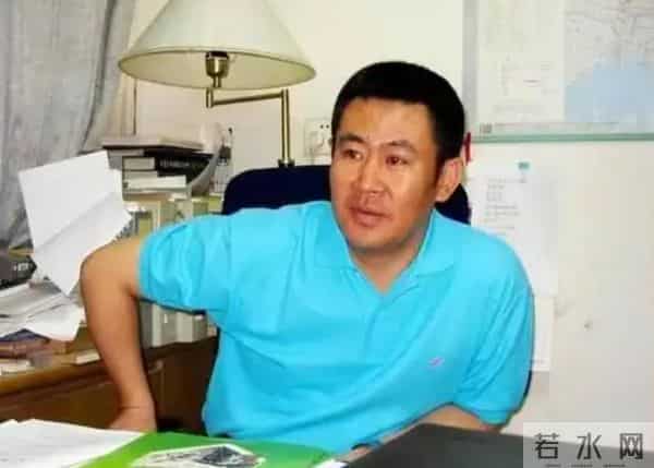 央视主持人赵赫：工作34年不买房 退休6个月后去世，遗言让人泪目