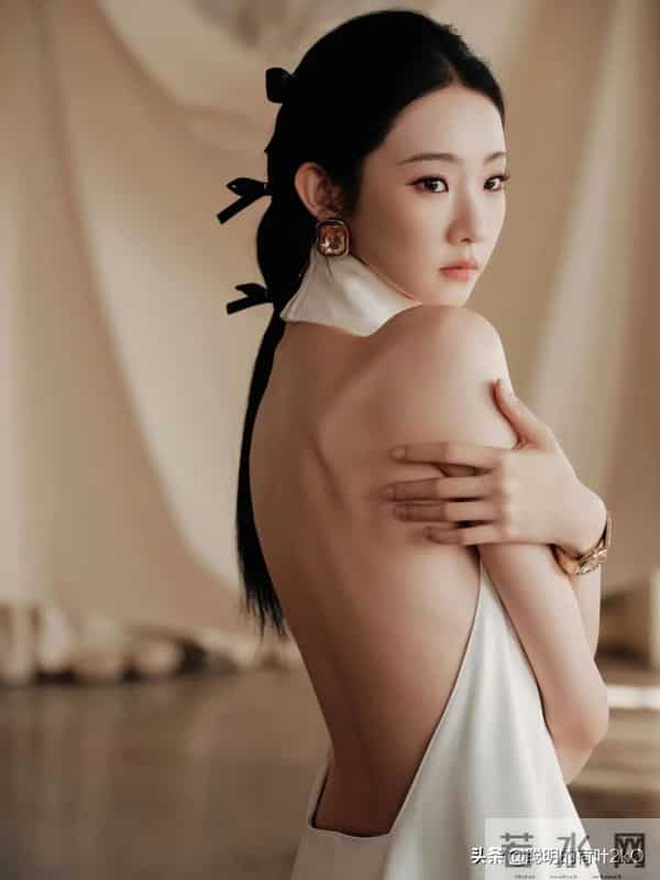 张艺凡魅力瞬间