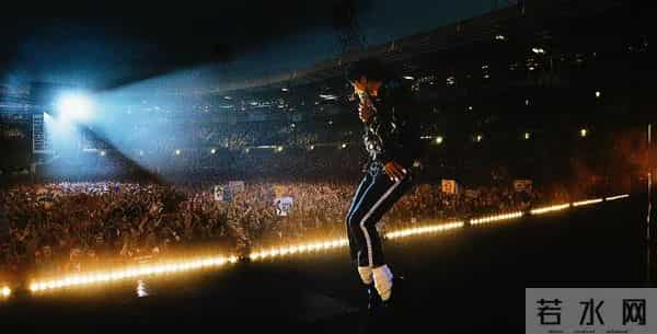 《迈克尔·杰克逊:巨星之路》首支预告全球总播放量已破2亿,由迈克尔·杰克逊的亲侄子担任主演