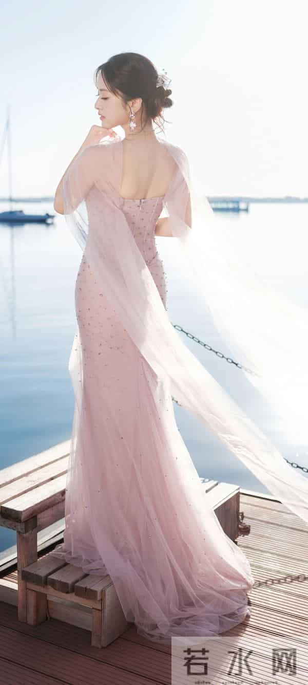 美女壁纸第1242期—沈月