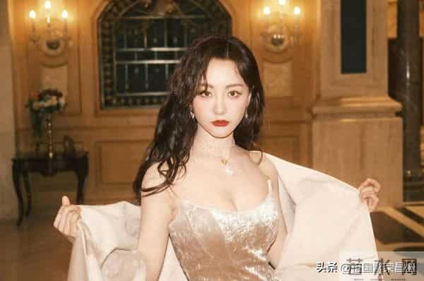 杨蓉：明艳如画，自在如风